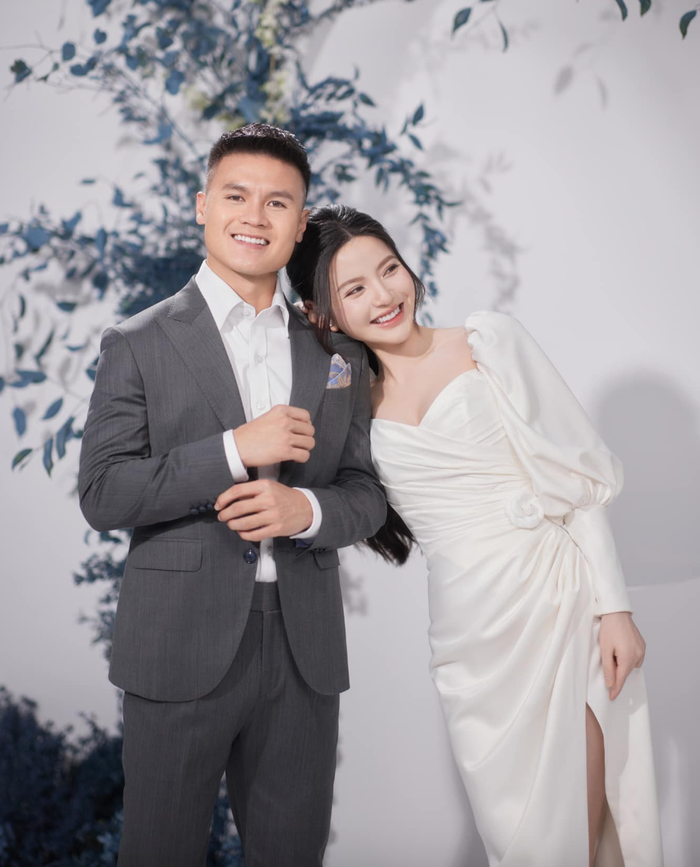 Quang Hải - Chu Thanh Huyền hẹn hò kín tiếng 3 năm mới đi đến cái kết viên mãn. (Ảnh tổng hợp)