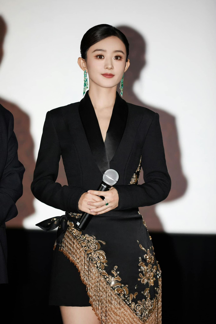 Triệu Lệ Dĩnh vô tình gặp rắc rối vì tin đồn liên quan đến đoàn phim. Ảnh: Sưu tầm