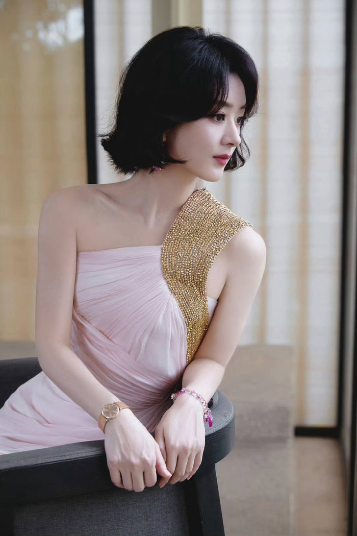 Triệu Lệ Dĩnh sở hữu tính cách thẳng thắn. Ảnh: Sưu tầm