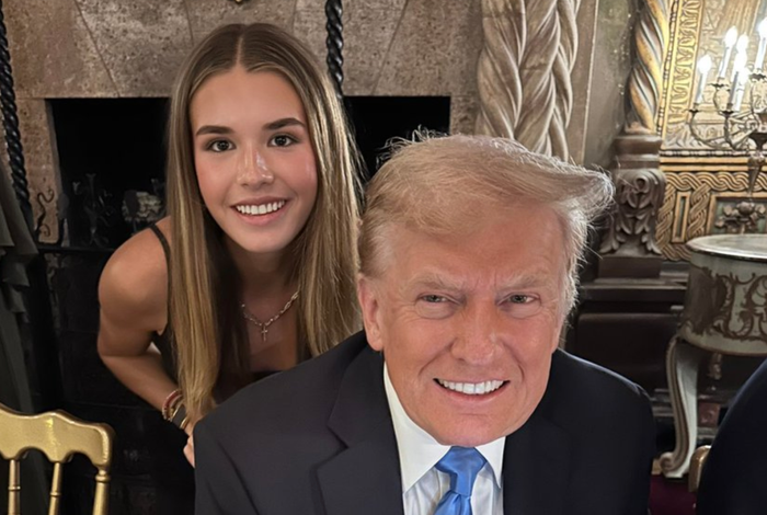 Cháu gái của ông Trump lộ diện trước báo giới trên chuyên cơ riêng Ảnh 3