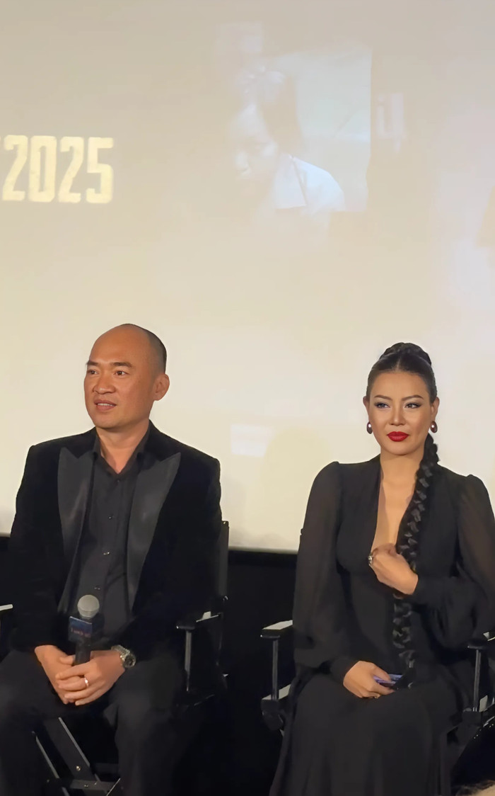 Diễn viên Tiến Luật và diễn viên Thanh Hương tại họp báo Tìm Xác: Ma Không Đầu.