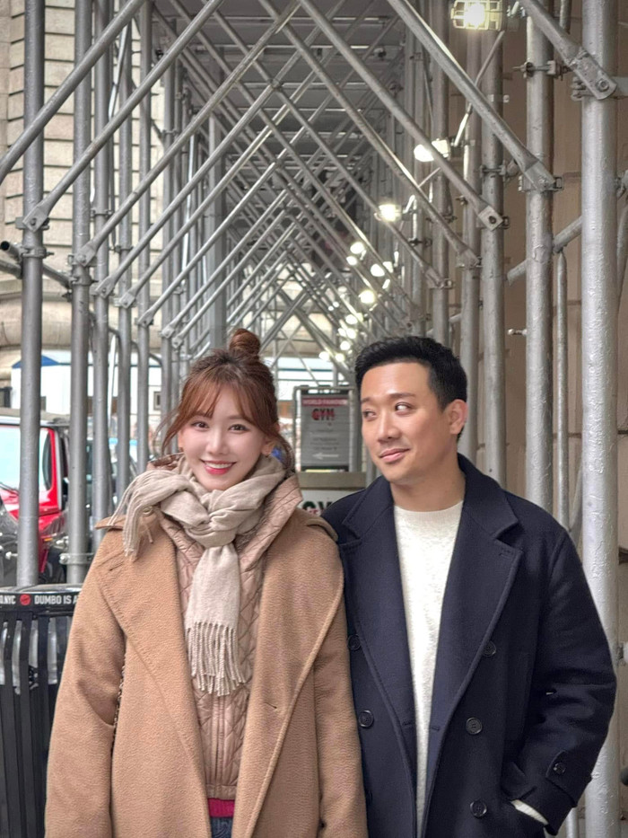 Dù vướng nhiều tin đồn không hay nhưng vợ chồng Trấn Thành đã có gần 10 năm gắn bó. (Ảnh: FBNV)