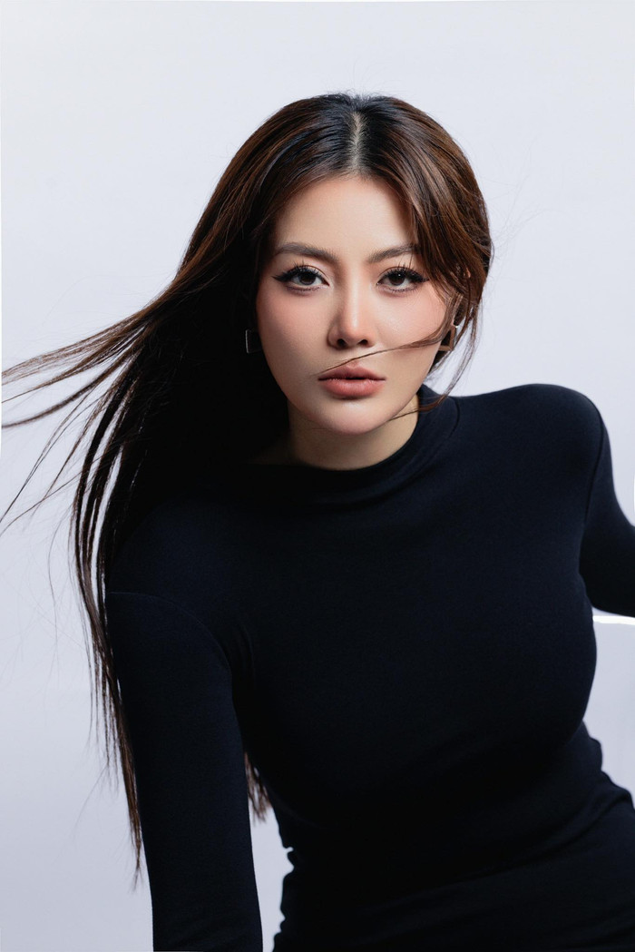 Showbiz 24h: Thanh Hương hiện chỉ muốn tập trung cho dự án công việc mới nhất. Ảnh: FBNV