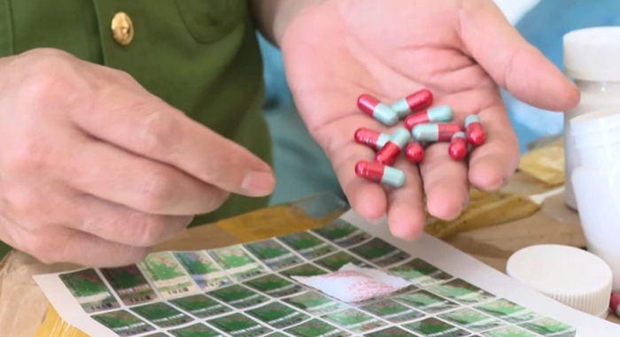 Công an Thanh Hóa đã đưa ra kết quả xét nghiệm ban đầu liên quan đến thành phần có trong các loại thuốc giả. Ảnh: Sưu tầm