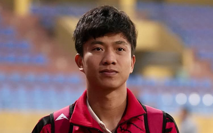 Cú trượt đáng tiếc với Phan Văn Đức Ảnh 2