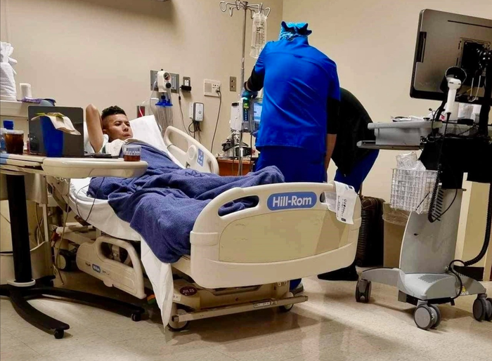 Kasim Hoàng Vũ đã hoàn thành ca phẫu thuật hồi đầu năm 2025, đến nay sức khoẻ đã dần ổn định nên anh mở lại nhà hàng để kiếm thêm thu nhập, trang trải cuộc sống.