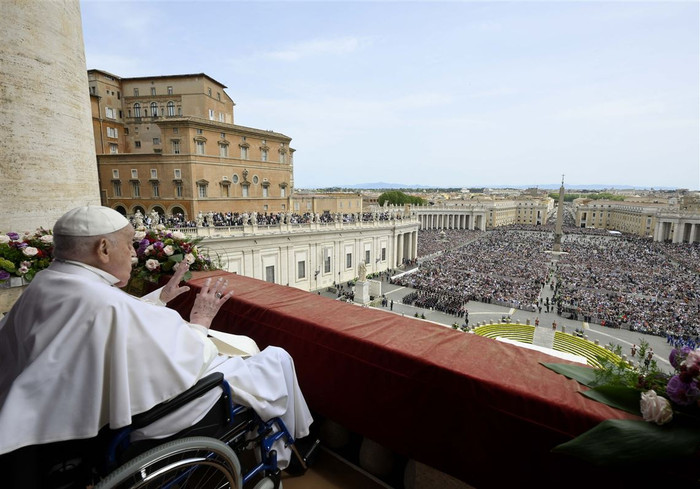 Giáo hoàng Francis – Vị giáo hoàng của sự giản dị và lòng nhân ái Ảnh 3