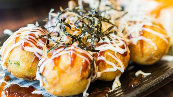 Bạch tuộc còn là nguyên liệu của món bánh Takoyaki được nhiều người yêu thích. (Ảnh minh họa từ Internet)