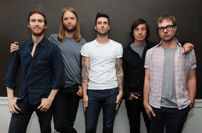 Ban nhạc huyền thoại Maroon 5. 