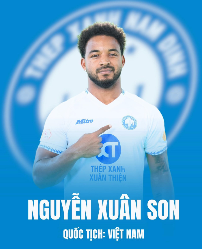 Nguyễn Xuân Son sẽ giải nghệ ở đội bóng thành Nam? Ảnh: CLB Nam Định