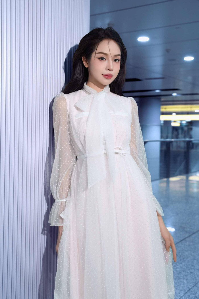 Showbiz 24h: Việc Thanh Thuỷ không được đánh giá cao khiến nhiều người không khỏi bất ngờ. Ảnh: FBNV