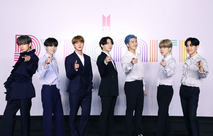 Doanh thu của HYBE dự đoán tăng trưởng sau khi BTS xuất ngũ Ảnh 1