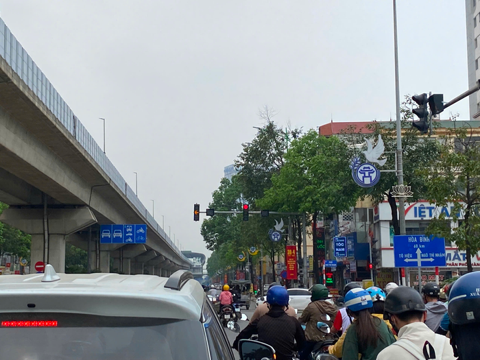 Dự báo thời tiết Hà Nội ngày 29/4: Người dân cần chú ý hiện tượng thời tiết nguy hiểm