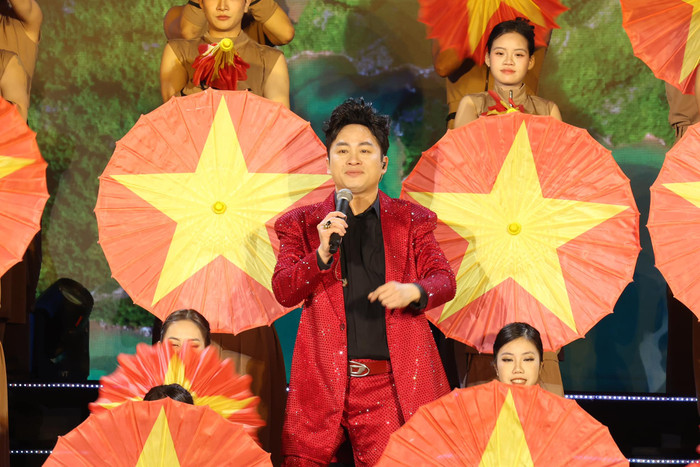 Khoảnh khắc tự hào nhất trong sự nghiệp âm nhạc của Tùng Dương Ảnh 3