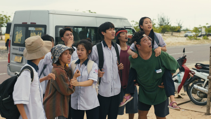 Lật Mặt 8: Vòng Tay Nắng của Lý Hải thu về 45 tỷ đồng chỉ sau ít ngày chiếu sớm.