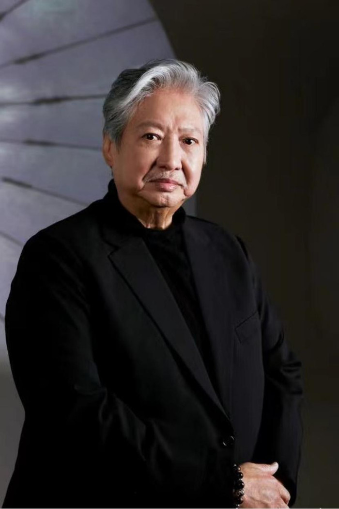 Với người hâm mộ, Hồng Kim Bảo không chỉ là một diễn viên mà còn là người gìn giữ tinh thần võ hiệp. Ảnh: Weibo