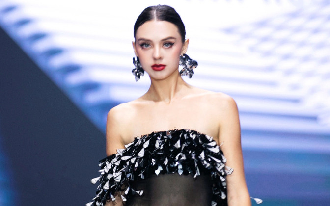 Vài phút tái xuất ấn tượng của vợ Bùi Tiến Dũng Ảnh 2