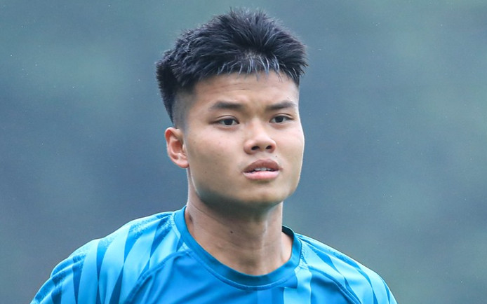 Tình cảnh đảo ngược với tiền đạo Văn Tùng Ảnh 2