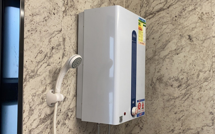 Người phụ nữ bất tỉnh sau khi tắm bằng bình nước nóng, bất ngờ vì nguyên nhân Ảnh 2