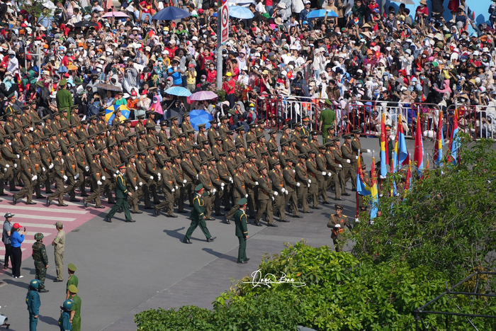 Những hình ảnh đẹp trong buổi sáng hôm nay (30/4). Ảnh: Quốc Bảo