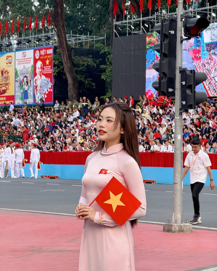 Nể phục Phương Mỹ Chi Ảnh 1