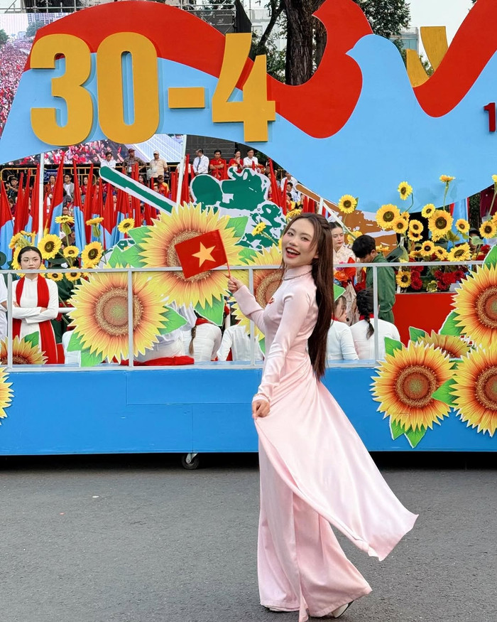 Nể phục Phương Mỹ Chi Ảnh 4