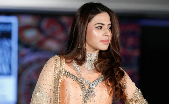 Nữ diễn viên Kannada Ranya Rao là gương mặt khá nổi tiếng của Bollywood.