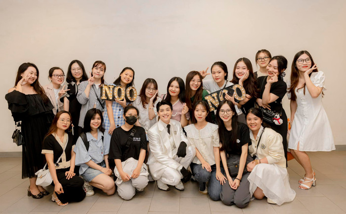 Vpop tuần qua: Hòa Minzy gặp 'biến' liên quan đến Sơn Tùng, HIEUTHUHAI gây tranh cãi Ảnh 13