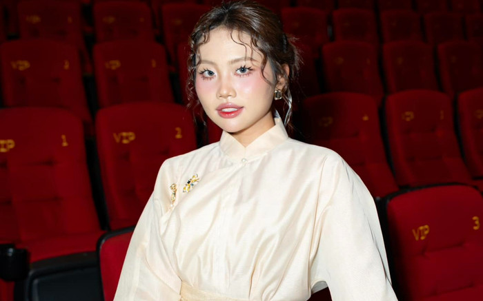 Phương Mỹ Chi 'chất vấn' người quay lén mình Ảnh 2