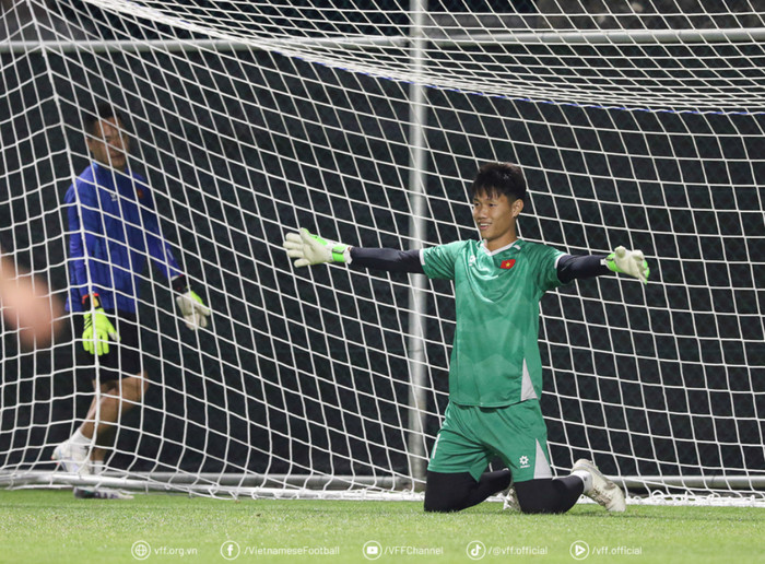 Thủ môn U17 Việt Nam muốn đánh bại Nhật Bản. Ảnh: VFF
