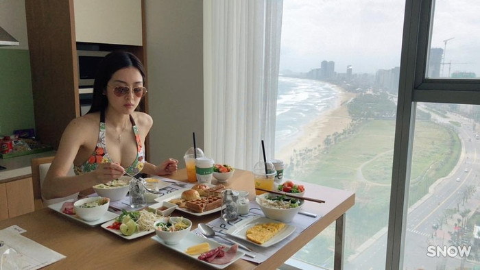 Hoa hậu 37 tuổi sa thải người giúp việc vì 'hớ hênh' trong nhà Ảnh 3