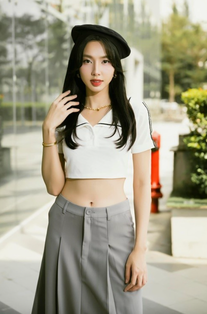 Hoa hậu Thùy Tiên phủ nhận cáo buộc quỵt nợ 1,5 tỷ đồng.