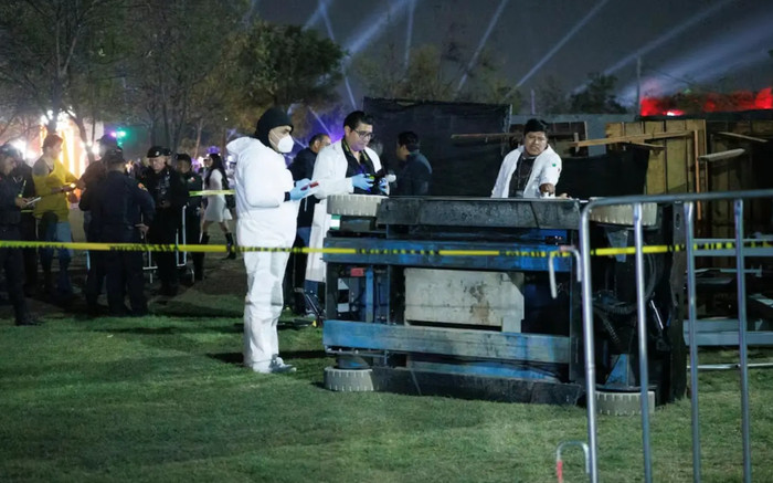 2 nhiếp ảnh gia thiệt mạng tại show ca nhạc do sập cần cẩu Ảnh 2