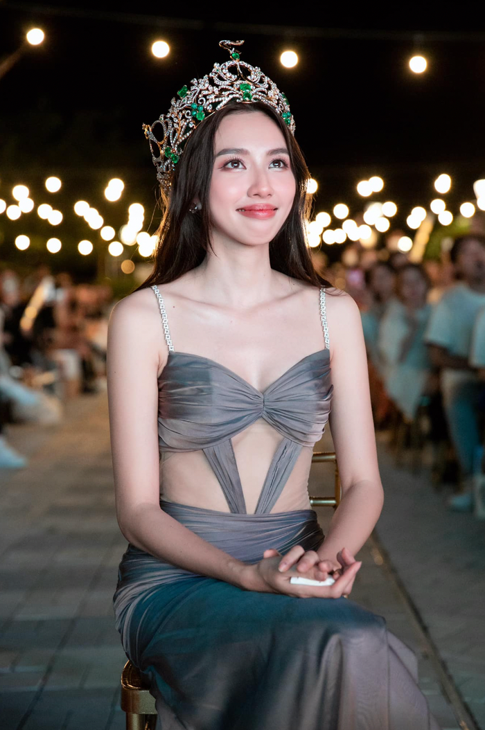 Trước đó, Hoa hậu Thùy Tiên đã bị tạm hoãn xuất cảnh trong 2 tháng để phục vụ công tác điều tra. (Ảnh tổng hợp)