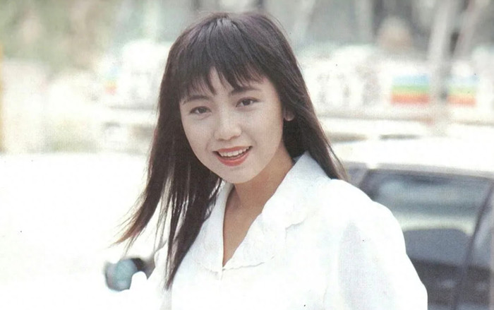 Nữ diễn viên bị bố mẹ bỏ rơi từ nhỏ, danh tiếng sụp đổ vì yêu người đã có vợ Ảnh 2