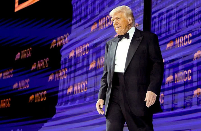 Mỹ chính thức áp thuế quan 104% với hàng Trung Quốc Ảnh 1