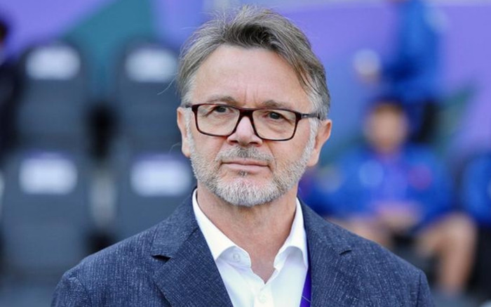 Tin tối 9/4: Động thái của HLV Troussier với ông Park Ảnh 2