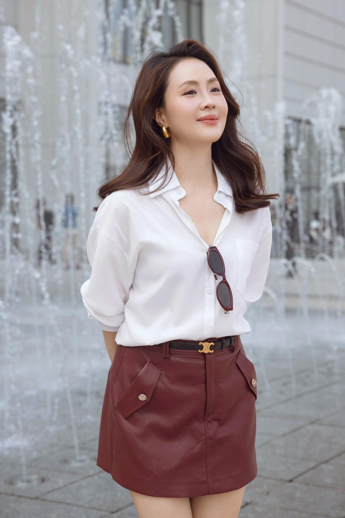 Nhan sắc trẻ trung của Hồng Diễm ở tuổi 41 (Ảnh: Facebook Hồng Diễm).