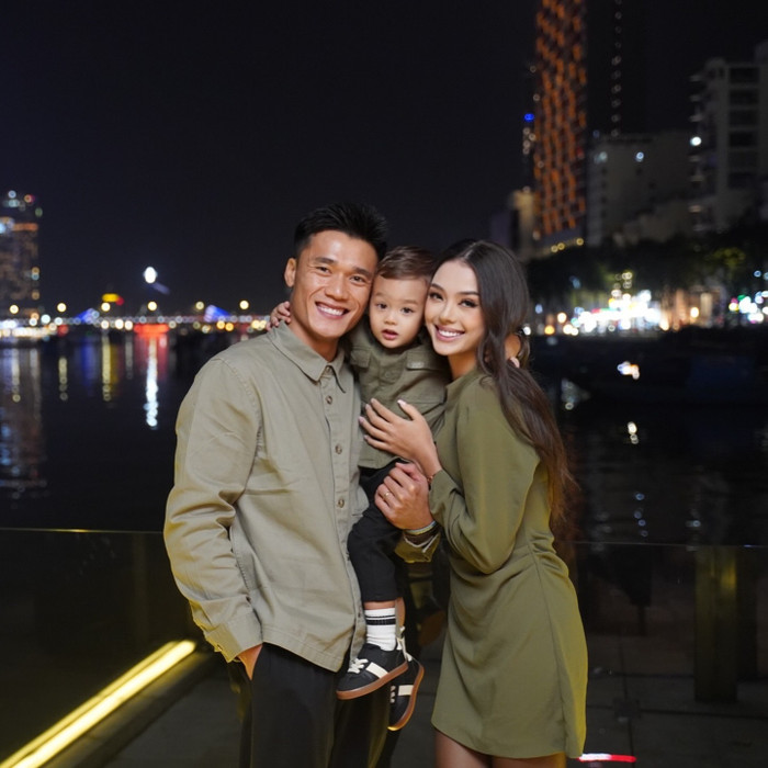 Gia đình thủ môn Bùi Tiến Dũng. 
