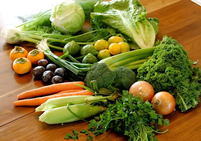 Rau xanh mang đến nguồn chất xơ dồi dào, cùng các loại vitamin, khoáng chất và chất chống oxy hóa quan trọng cho cơ thể. (Ảnh minh họa)