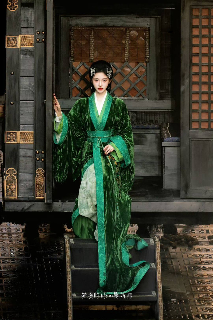 Vẻ đẹp quyến rũ của Ngu Thư Hân trong tạo hình thời Chiến Quốc Ảnh 4