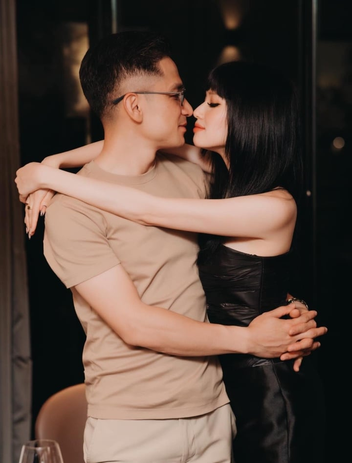 Tâm Tít có cuộc sống hôn nhân viên mãn bên ông xã thiếu gia.