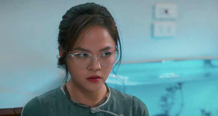 Nhân vật của Thu Quỳnh trong Cha tôi, người ở lại nhận nhiều chỉ trích vì quá cực đoan (Ảnh: Weibo). 