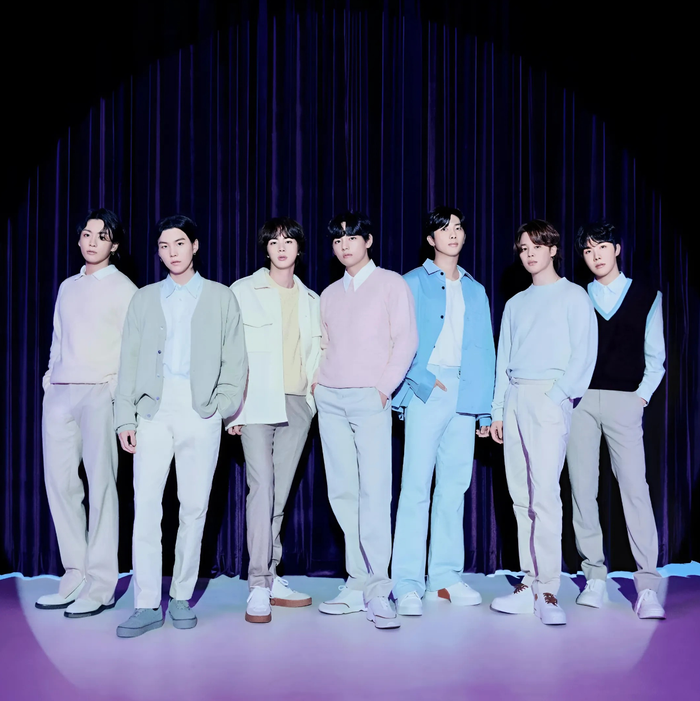 Showbiz 24h: BTS được cho là sắp 'khuấy đảo' thị trường âm nhạc sau một thời gian dài vắng bóng. Ảnh: Sưu tầm