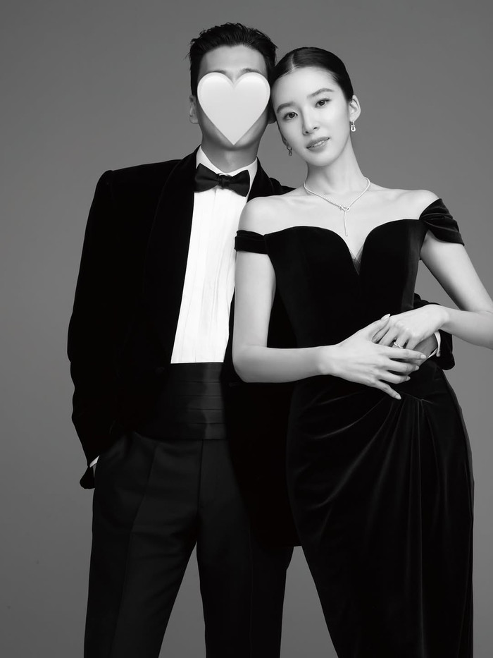 Người mẫu Irene khéo léo che giấu diện mạo của chồng. Ảnh: IGNV