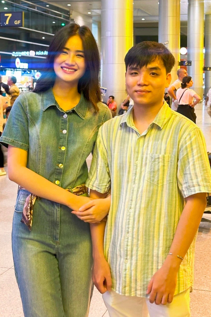 Thời điểm mới đăng quang, bên cạnh sắc vóc, chuyện tình cảm của Hoa hậu Ý Nhi và bạn trai Anh Kiệt đều tạo hiệu ứng truyền thông mạnh mẽ. (Ảnh: FBNV)