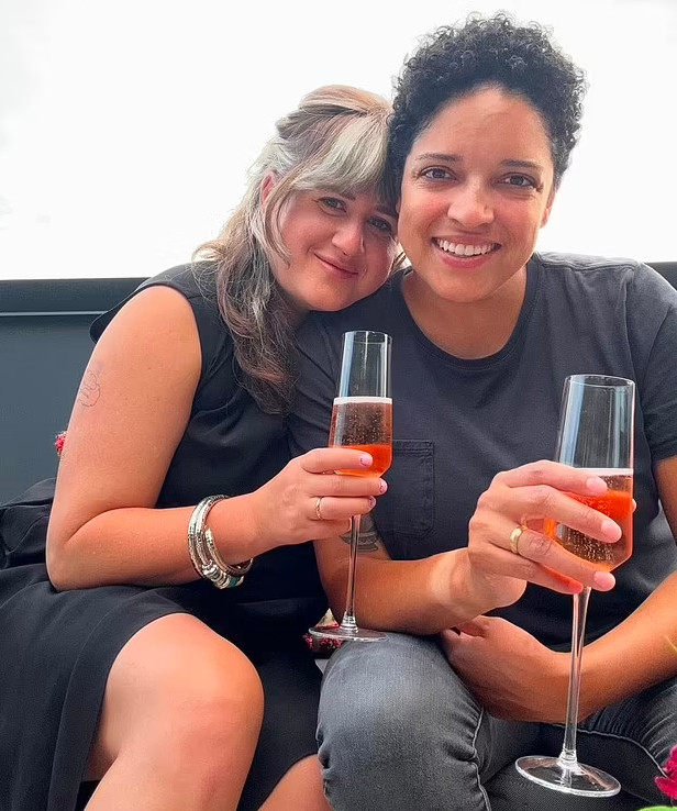 Michaela Lassig - người phụ nữ dùng AI để tư vấn làm đẹp trước ngày tổ chức sự kiện trọng đại của cuộc đời. (Ảnh: Daily Mail)