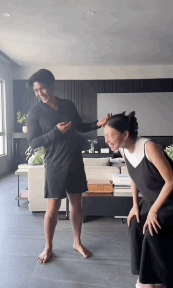 Showbiz 24h: Hình ảnh không ngờ của chồng kém 11 tuổi Ngô Thanh Vân khi liên tục nhún nhảy vì bị vợ 'troll' khiến dân tình thích thú. Ảnh: FBNV