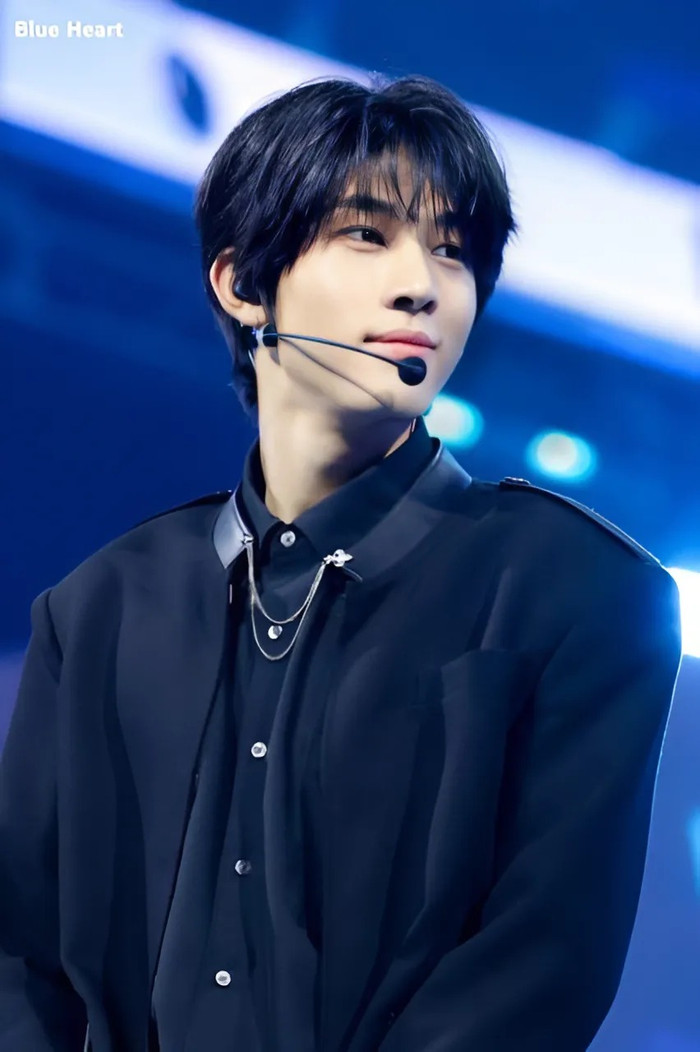 Nam tân binh chưa ra mắt đã bị khán giả tẩy chay, gửi hàng loạt hoa tang yêu cầu rời nhóm Ảnh 2