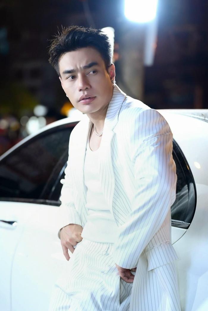 Showbiz 24h: Lê Dương Bảo Lâm được khuyên nên chú ý hơn về việc phát ngôn, đưa ra suy nghĩ cá nhân. Ảnh: FBNV